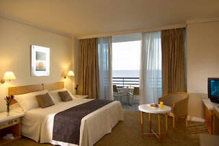 Room
 di Tiran Island Hotel