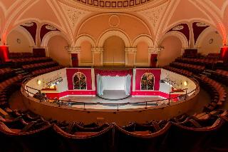 Sports and Entertainment
 di Scarborough Grand Hotel