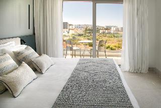 Room Room