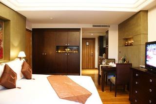 Room thumbnail 11