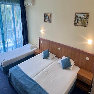 Aquamarine Hotel