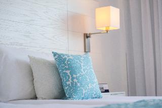 Room Room