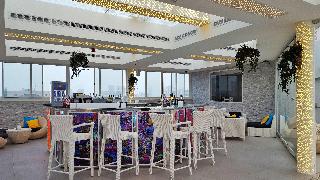 Crowne Plaza Hotel Abu Dhabi - Bar