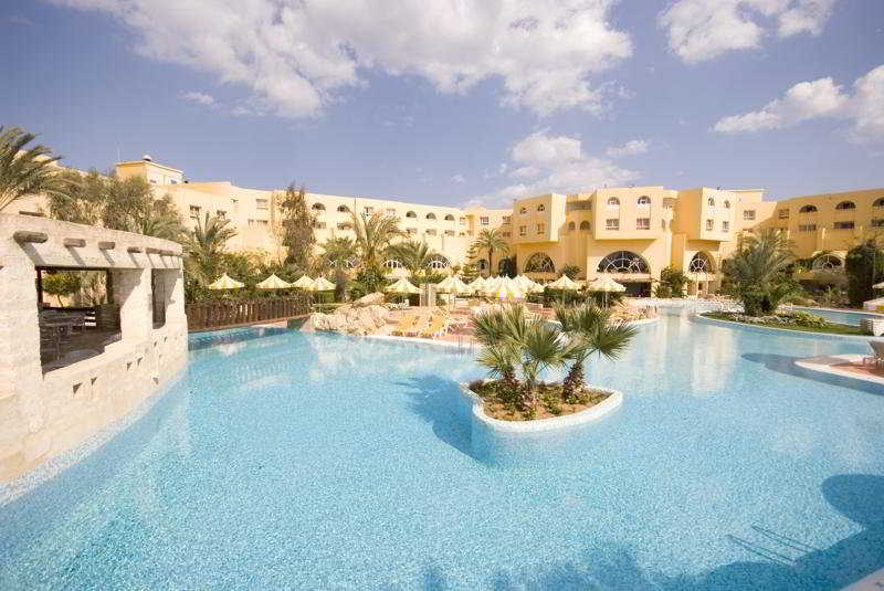 Pool
 di Chich Khan Hotel