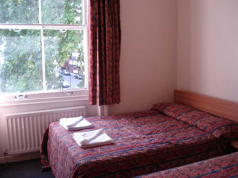 Room
 di Palace Court