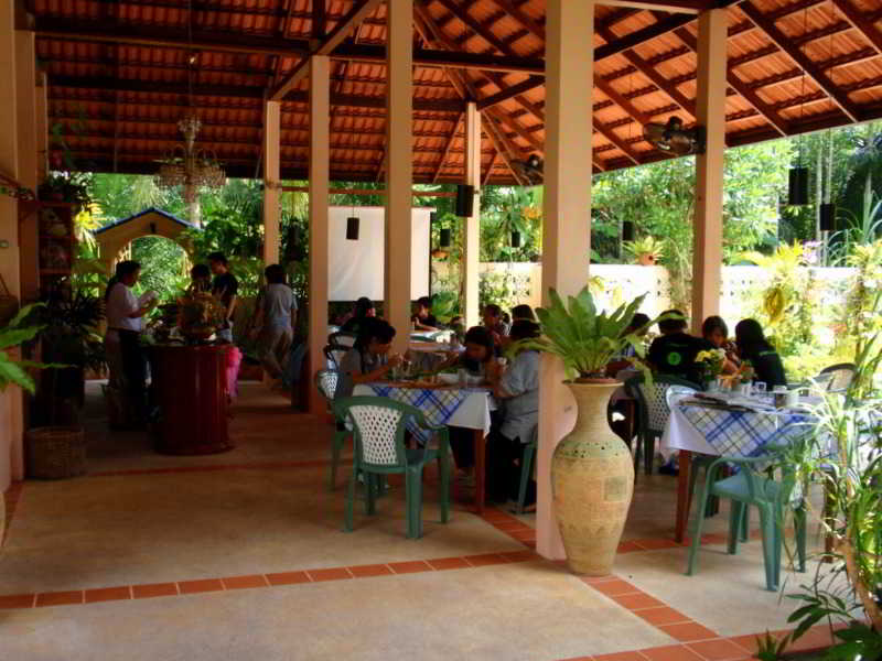 Restaurant thumbnail 12