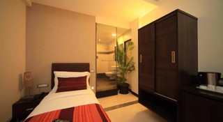 Room
 di The Centurion Hotel