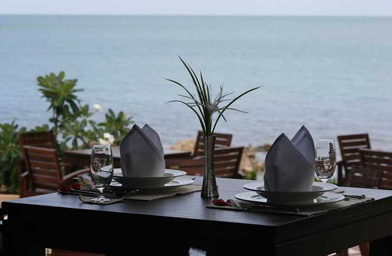 Terrace thumbnail 3
