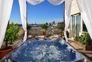 Grand Hotel Savoia, Genoa