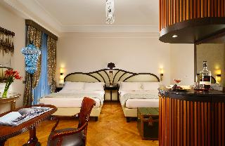 Grand Hotel Savoia, Genoa