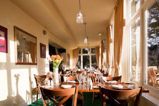 Restaurant
 di The Glen Lui