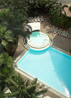 Pool
 di Radisson Royal Cali