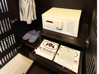 Room thumbnail 8