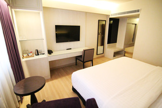 Room thumbnail 14