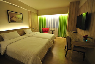 Room thumbnail 17
