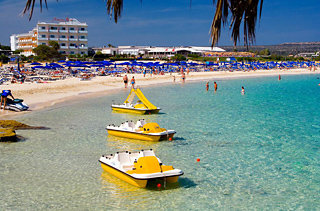 Beach
 di Asterias Beach