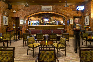 Bar
 di Clarion Collection Croydon Park Hotel