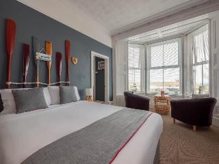 Luton Hotel photo 5