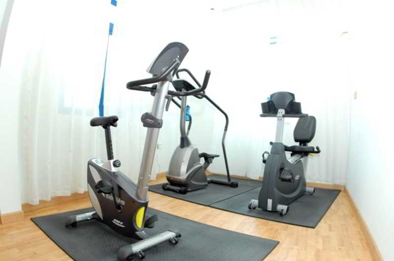 Sports and Entertainment
 di Royal Qatar