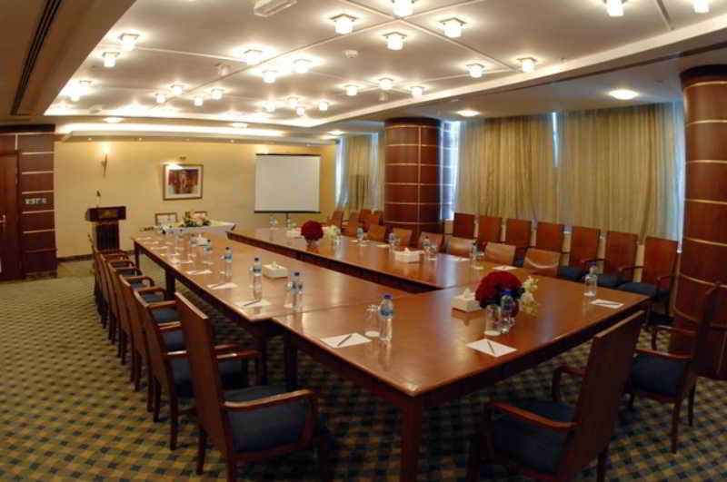 Conferences
 di Royal Qatar