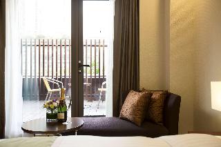Room Room