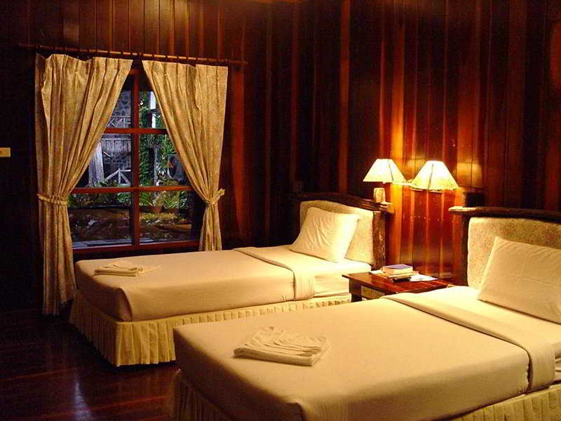 Room thumbnail 1