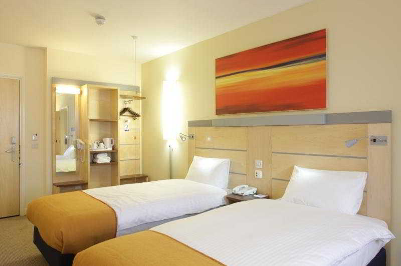 Premier Inn Ayr A77/Racecourse