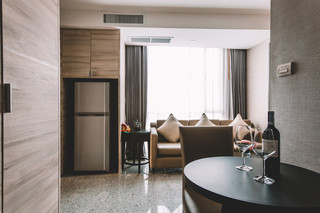 Room thumbnail 53