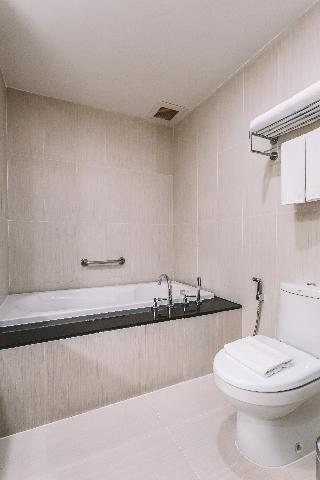 Room thumbnail 79