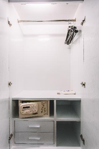 Room thumbnail 83