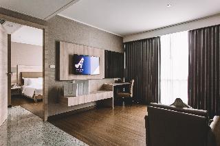 Room thumbnail 93