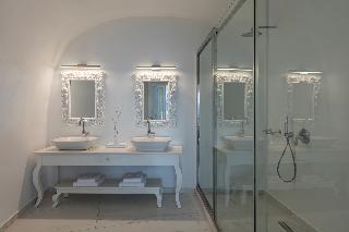 Canaves Oia Suites
