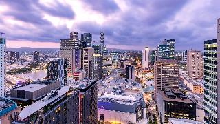Oaks Brisbane Festival Suites