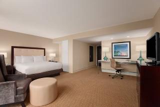 Hilton Miami Airport Blue Lagoon