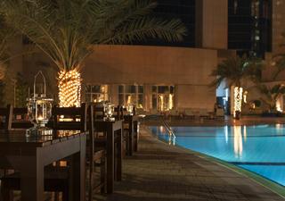 Le Royal Meridien Abu Dhabi - Pool