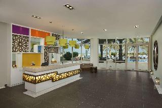 Hilton Al Hamra Beach & Golf Resort - Diele