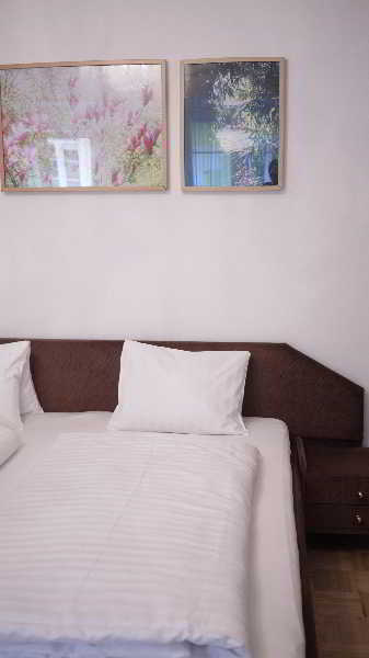 Room
 di Am Brillantengrund