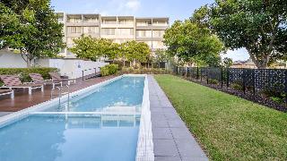 Oaks Nelson Bay Lure Suites