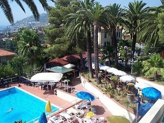 Pool
 di Nyala Suite Hotel