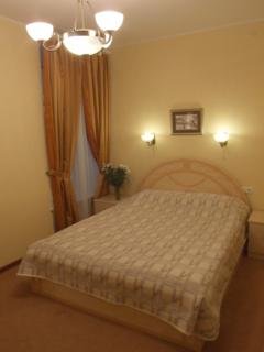 Room
 di Nevsky Express