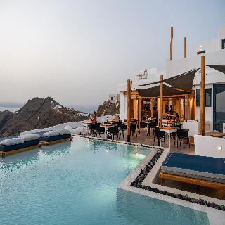 Amaze Suites