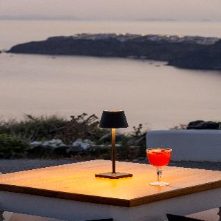 Amaze Suites