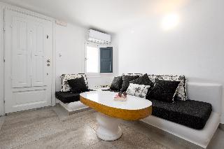 Amaze Suites