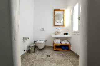 Amaze Suites