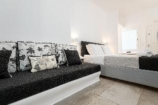 Amaze Suites