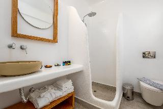 Amaze Suites
