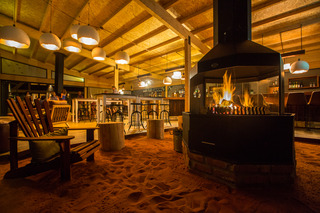 Kalahari Anib Lodge - Bar