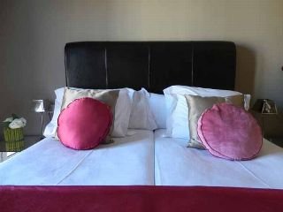 Room
 di Grandom Suites