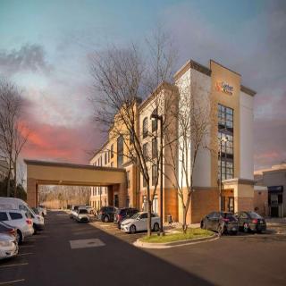 Comfort Inn&Suites Arlington Heights - Schaumburg