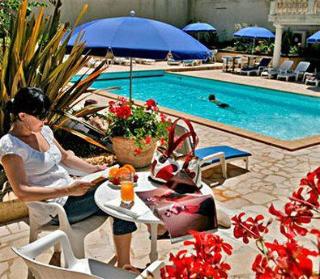 General view
 di Best Western Le Renoir